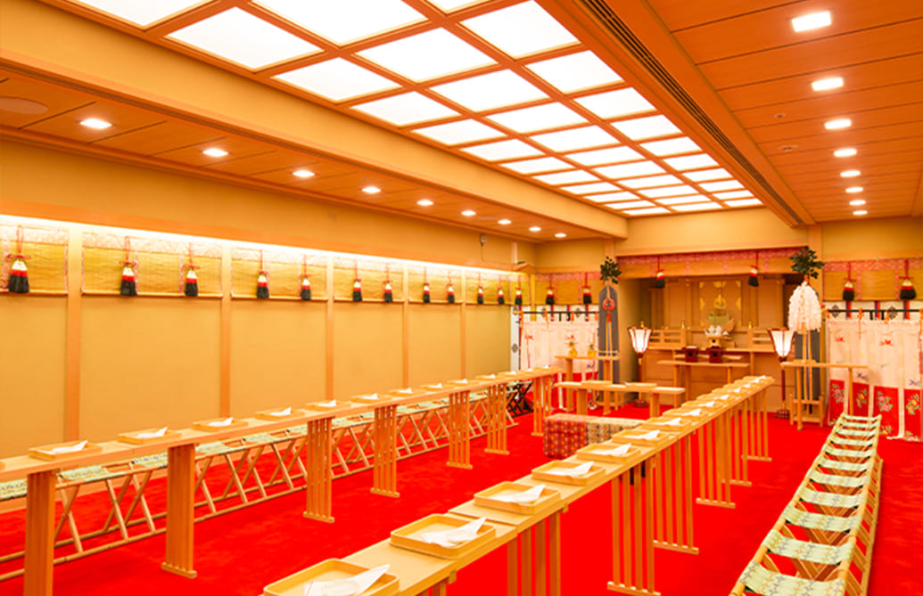 本格的で厳かな空間